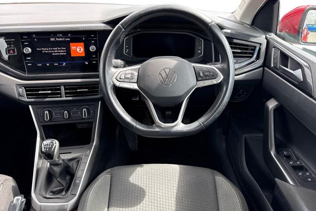 VOLKSWAGEN Polo Photo 11