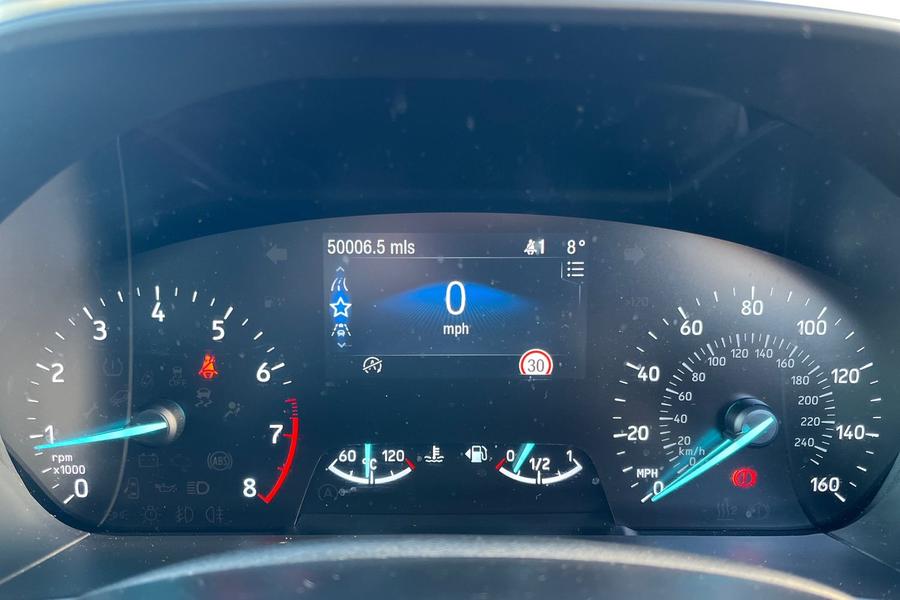 Ford FOCUS Photo autoimg-363f6f7b34b6755159ddf7c091659fa516dba157.jpg