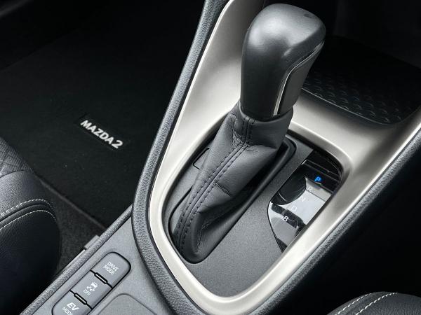 Mazda Mazda2 HYBRID Photo autoimg-3642cadbb86fcdcbaa06e235e867d5af71df76ae.jpg