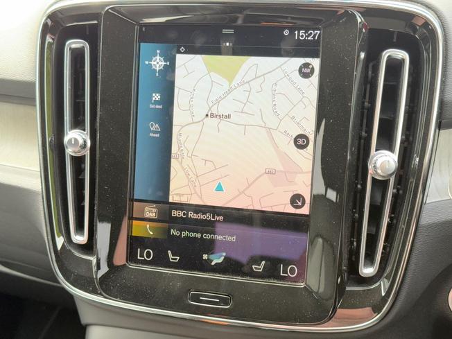 VOLVO Xc40 Photo 14