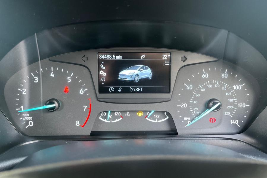 Ford Fiesta Photo autoimg-3648d59ae01b33d19ab5d8c19c7d796e750a5890.jpg