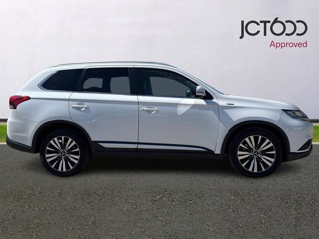 MITSUBISHI Outlander Photo 4