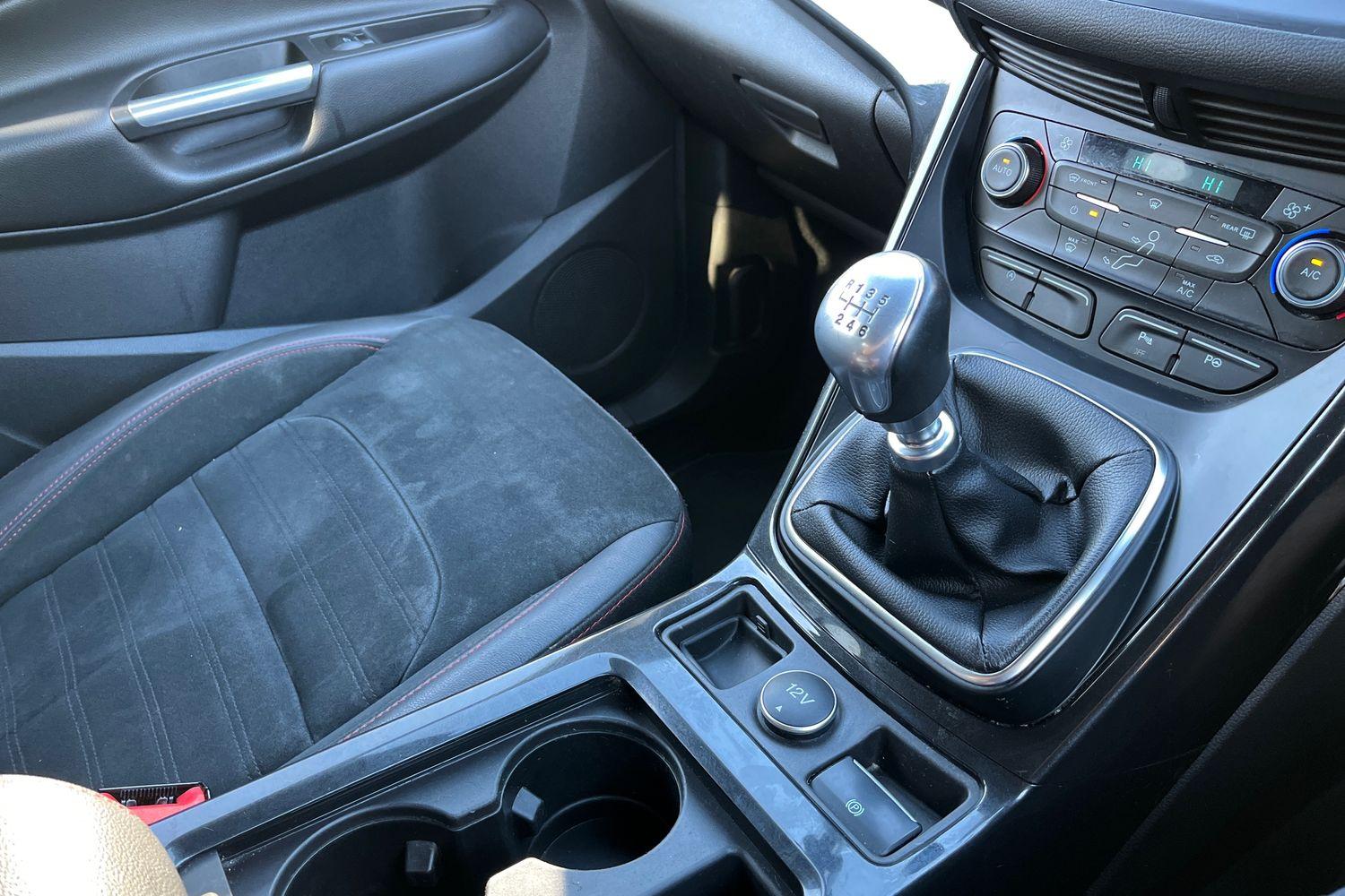 Ford Kuga Photo 27