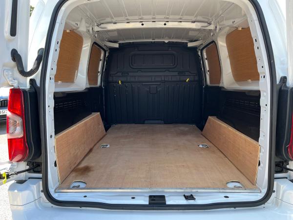 Citroen Berlingo Photo autoimg-36543f738fc9177f5e8506edbc071ea4db81e66a.jpg