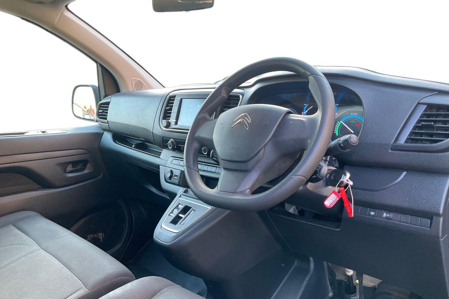 Citroen SPACE TOURER Photo 8