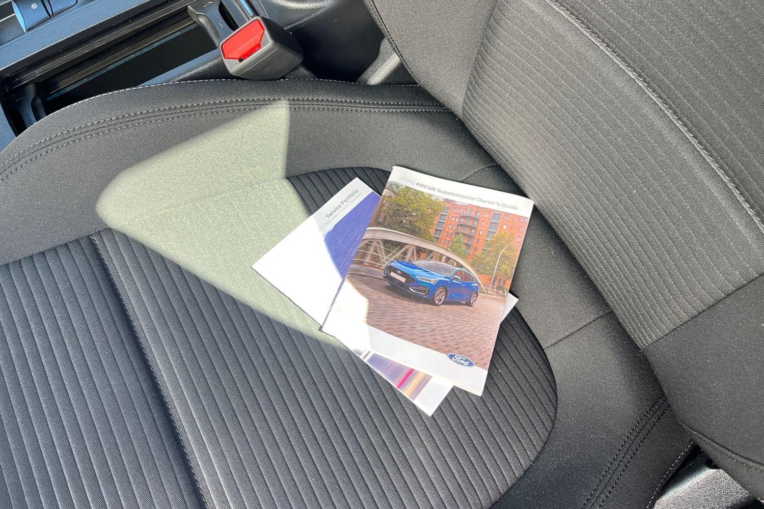 Ford Focus Photo 21