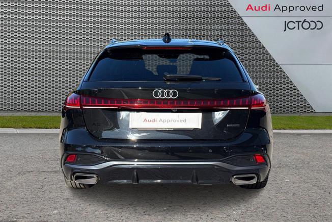 AUDI A5 Avant Photo 7