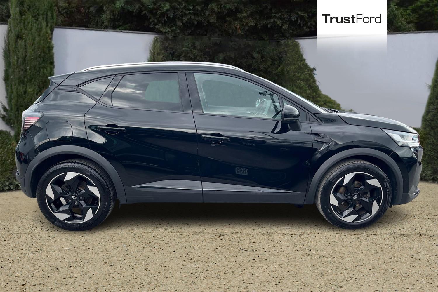 Renault CAPTUR Photo 2