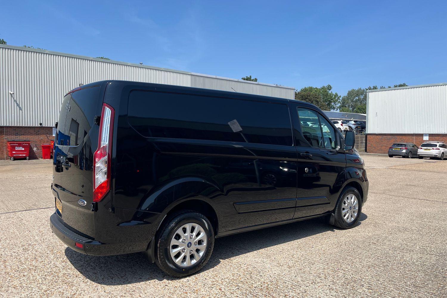 Ford TRANSIT CUSTOM Photo 6