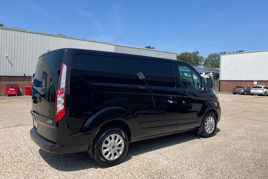 Ford TRANSIT CUSTOM Photo autoimg-365b944fd513efc283e96ab228155a06d226f02a.jpg