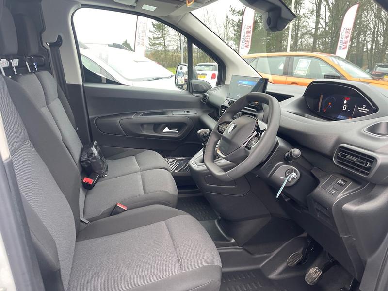 2025 75 PEUGEOT PARTNER