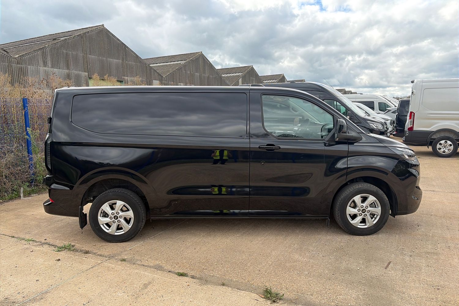 Ford TRANSIT CUSTOM Photo 20