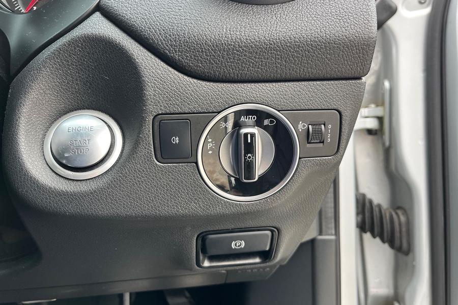 Mercedes-Benz GLA Photo autoimg-365eb200a6e44b117ae75472d160a9633f5bc612.jpg