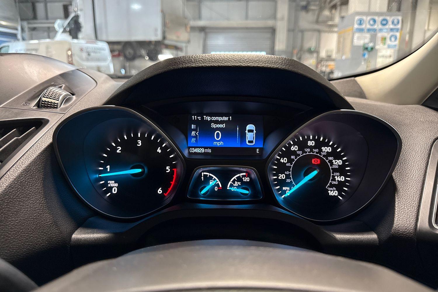 Ford KUGA Photo 12