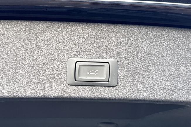 AUDI Q2 Photo 28