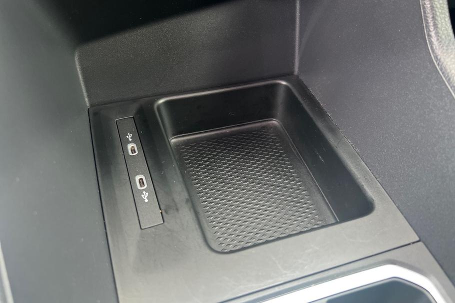 Used FORD TRANSIT CONNECT HS25CHD 27