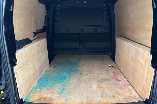 VOLKSWAGEN Caddy Photo 12
