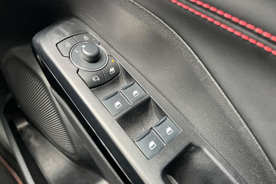 Ford PUMA Photo autoimg-366b283ac557087429f7faed9804cbe7a52aeb19.jpg