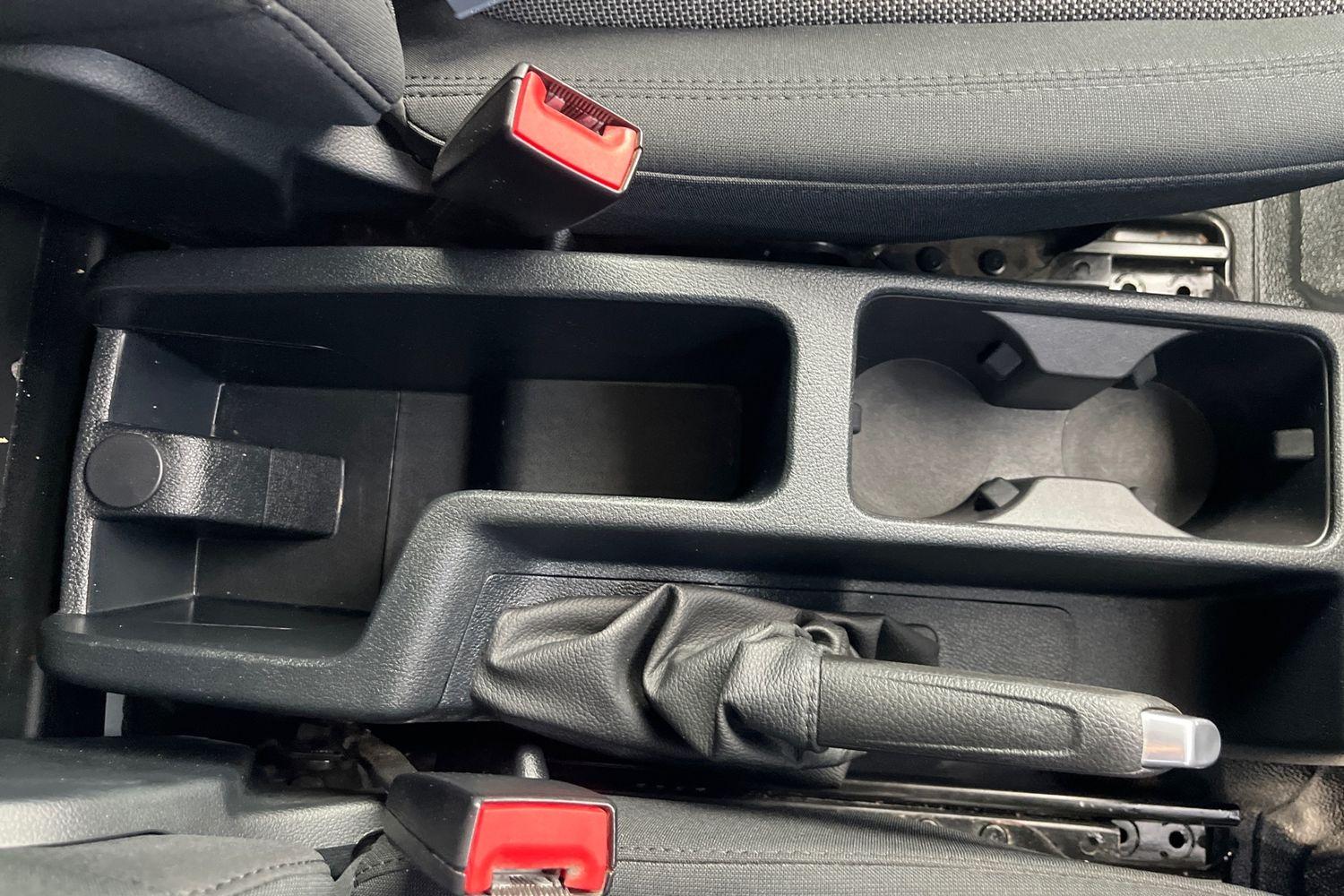 Ford TRANSIT CONNECT Photo 15