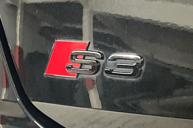 AUDI S3 Photo 34