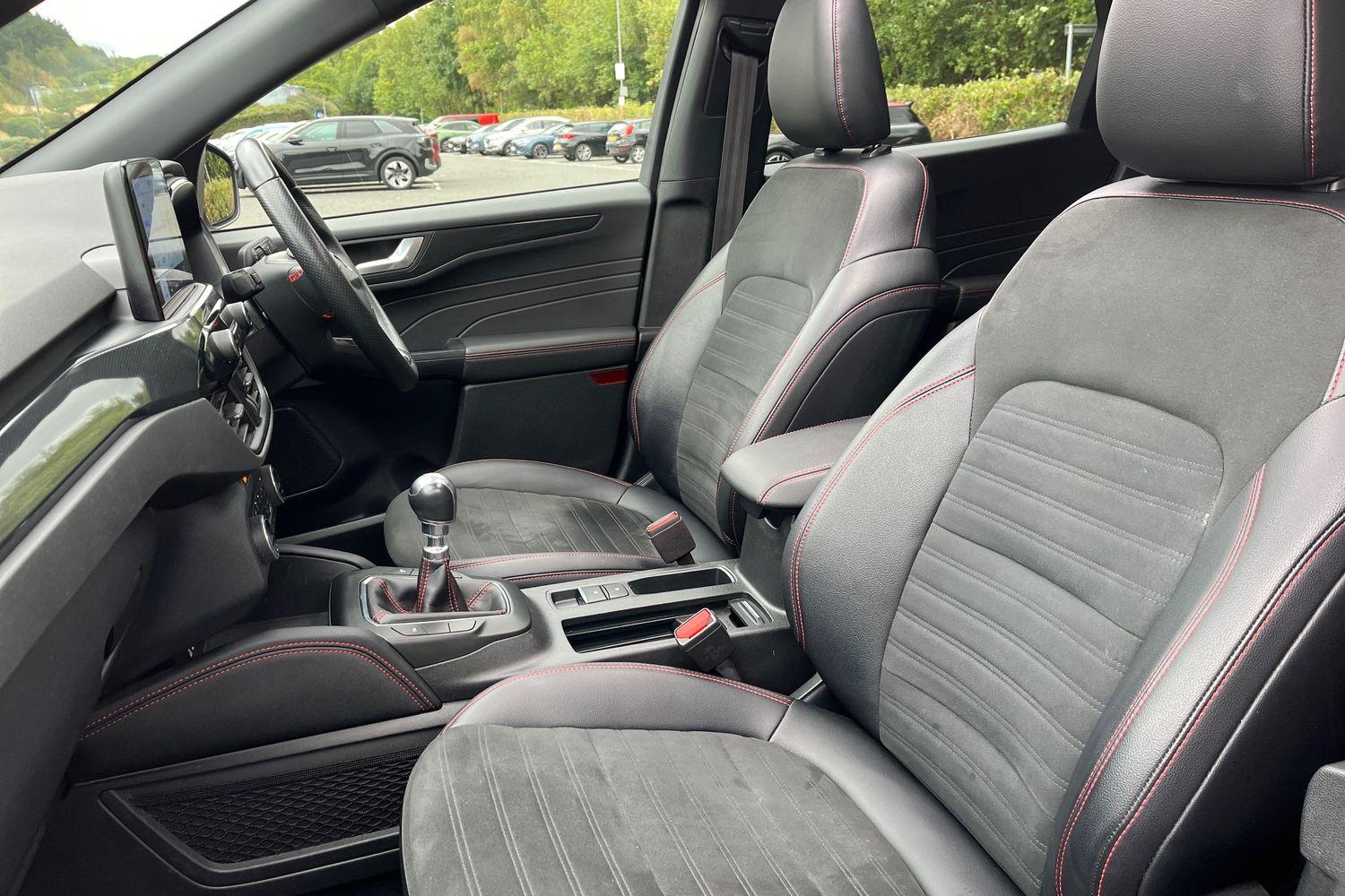 Ford Kuga Photo 18