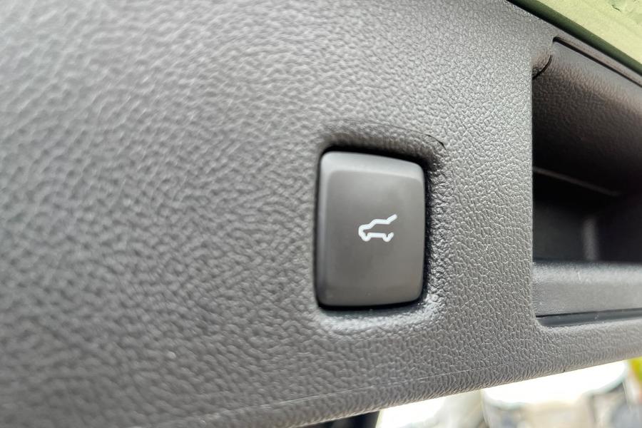 Ford KUGA Photo autoimg-3671293d85e7b20c7a17cdfa71b1003369b1aba2.jpg