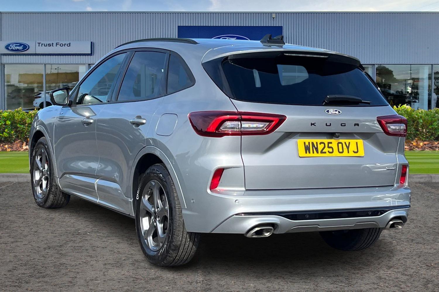 Ford Kuga Photo 1