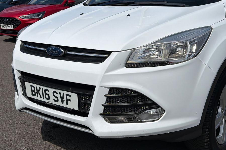 Ford KUGA Photo autoimg-367d5f39afc6e44080b33d8079dab21fa77504be.jpg