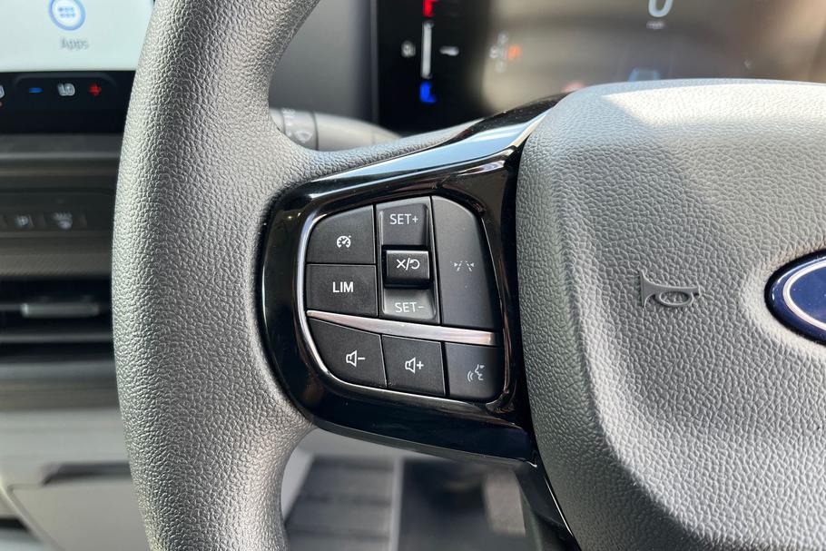 Used Ford E-TRANSIT CUSTOM MJ25VEH 37