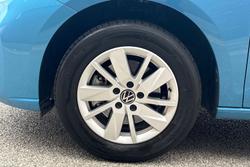 VOLKSWAGEN Caddy Photo 5