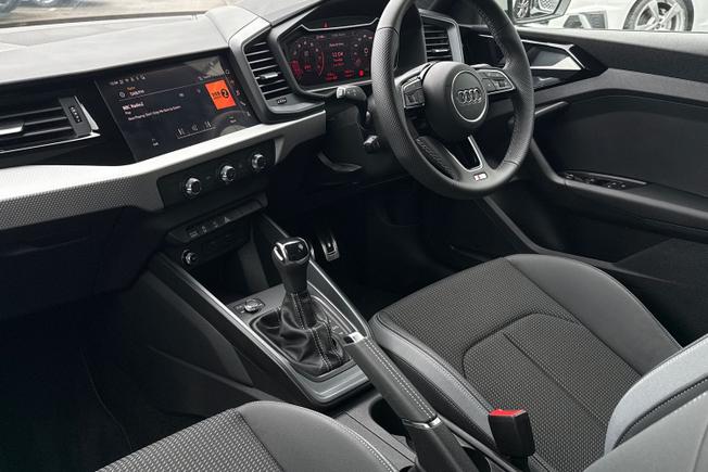 AUDI A1 Photo 25