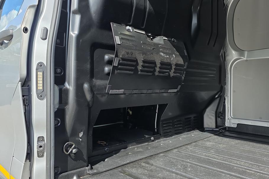 Used Ford TRANSIT CUSTOM WP25XLZ 26