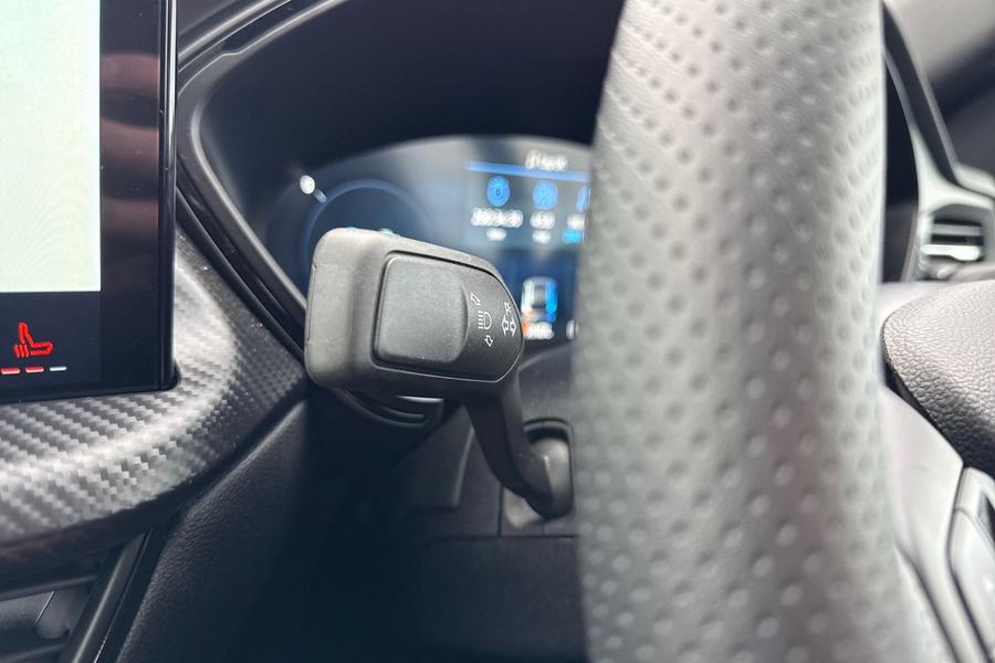 Ford KUGA Photo autoimg-36851d2557ee63f6f864ddaca4072ae1cf72ea75.jpg