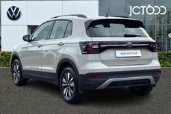 VOLKSWAGEN T-Cross Photo 3