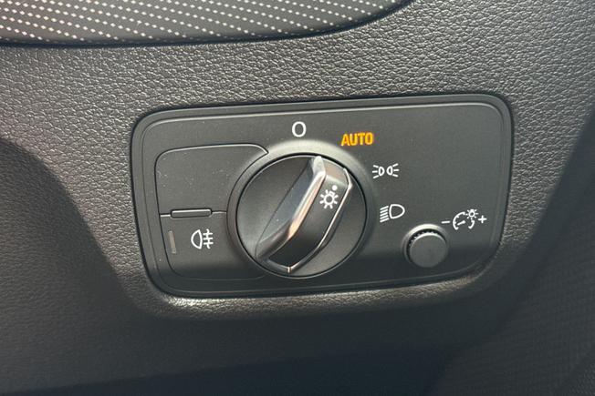 AUDI Q2 Photo 26