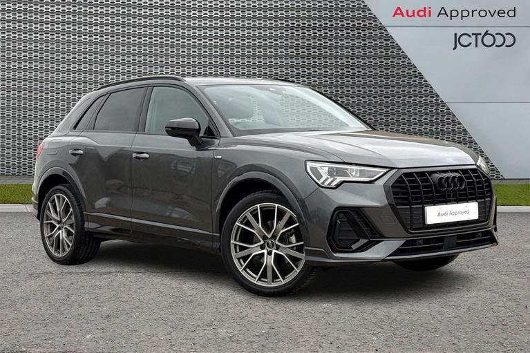 Used 2025 Audi Q3 1.5 TFSI CoD 35 Black Edition SUV 5dr Petrol S Tronic Euro 6 (s/s) (150 ps) Grey at JCT600