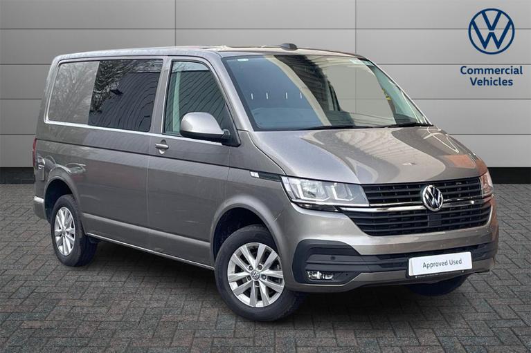 Used 2022 VOLKSWAGEN Transporter 2.0 TDI T28 Highline Panel Van 5dr Diesel Manual FWD SWB Euro 6 (s/s) (150 ps) Beige at JCT600