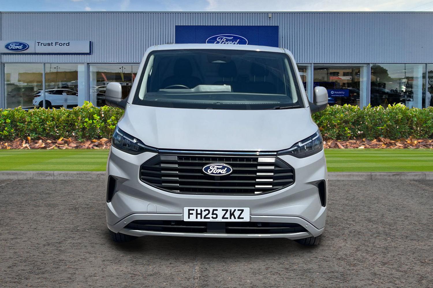 Ford TRANSIT CUSTOM Photo 10