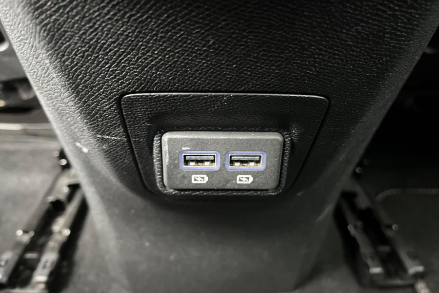 Peugeot 5008 Photo autoimg-368fa254de5cfaf47180e6f8d2ac88600957c370.jpg