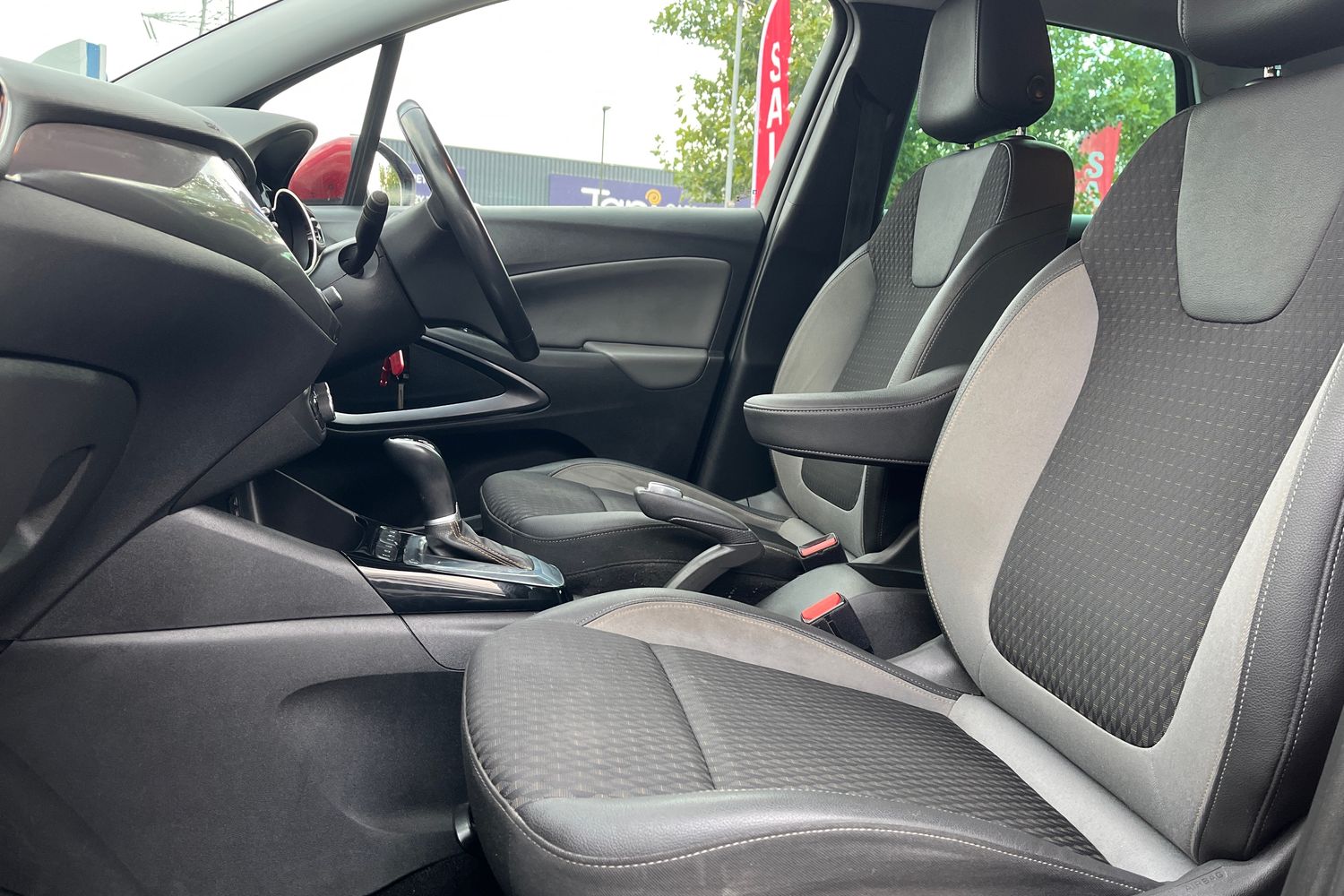 Vauxhall CROSSLAND X Photo 18