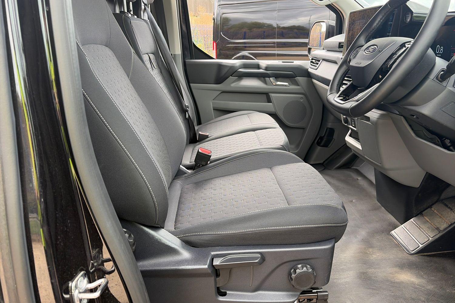 Ford TRANSIT CUSTOM Photo 10