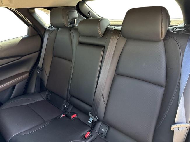MAZDA Cx-30 Photo 9