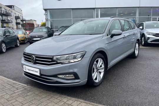 Volkswagen Passat Photo autoimg-369f164108bb2ee99b03f7cc932b6f87483d9182.jpg