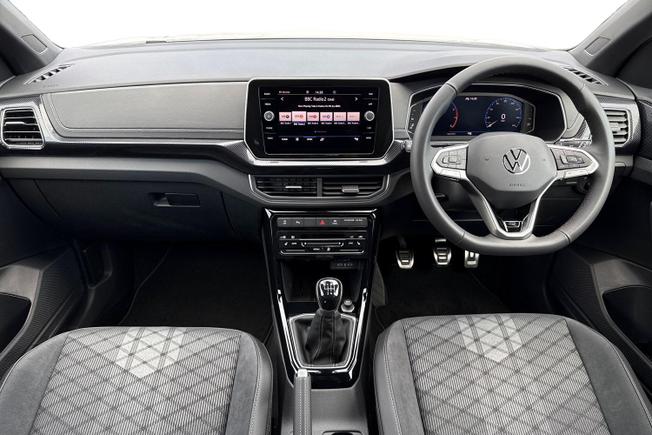 VOLKSWAGEN T-Cross Photo 10