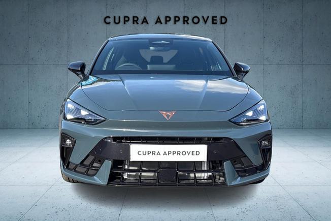CUPRA Leon Photo 9
