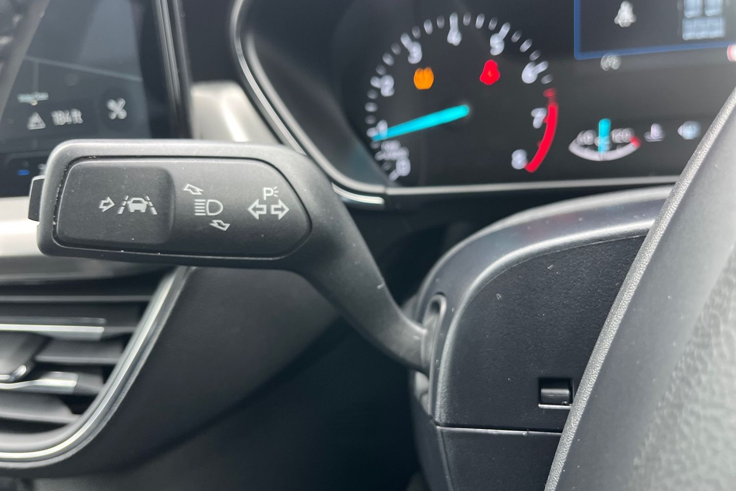Ford Focus Photo 13