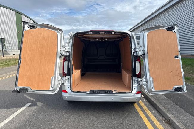 VOLKSWAGEN Transporter Photo 25