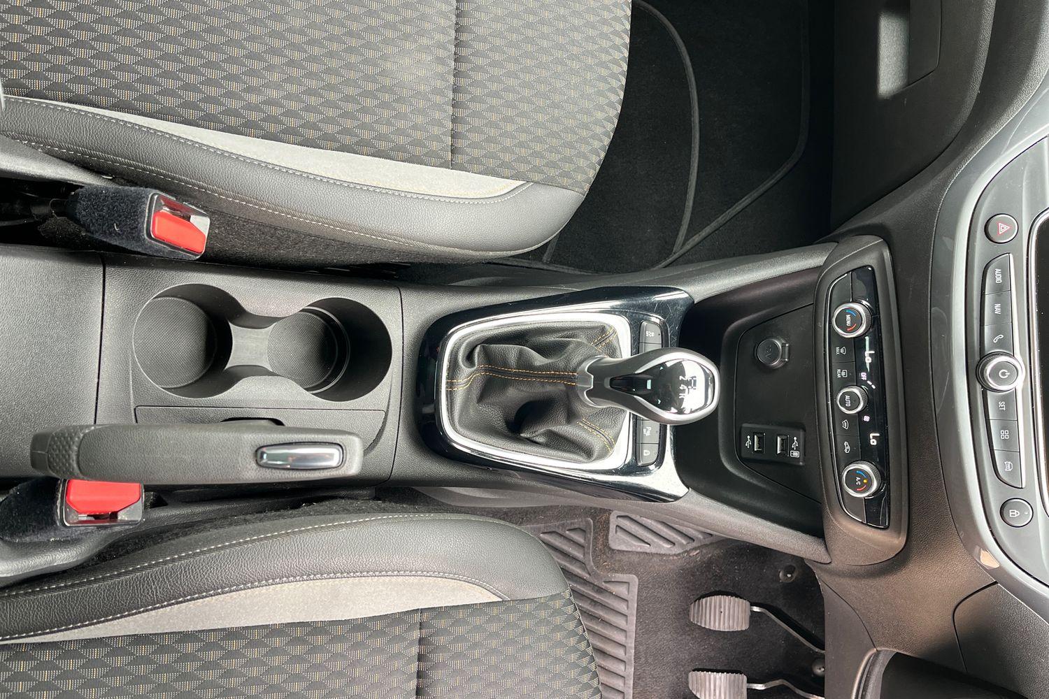 Vauxhall Crossland X Photo 28