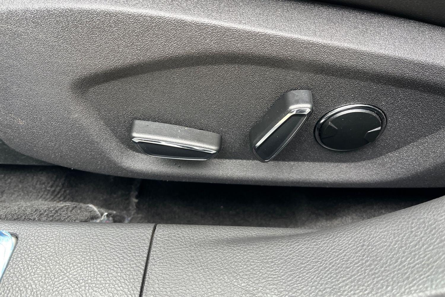 Ford Mondeo Photo 28