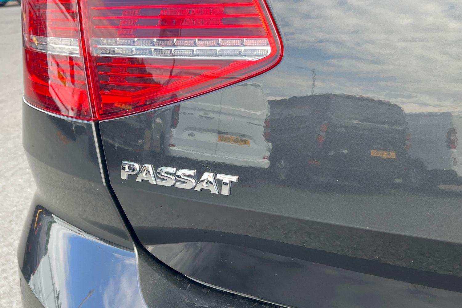 Volkswagen PASSAT Photo 23